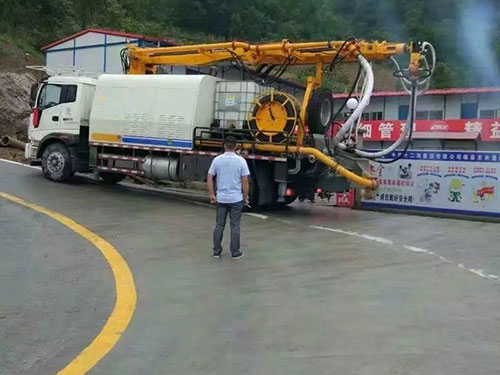 噴射混凝土機(jī)械手施工 噴射混凝土機(jī)械手施工